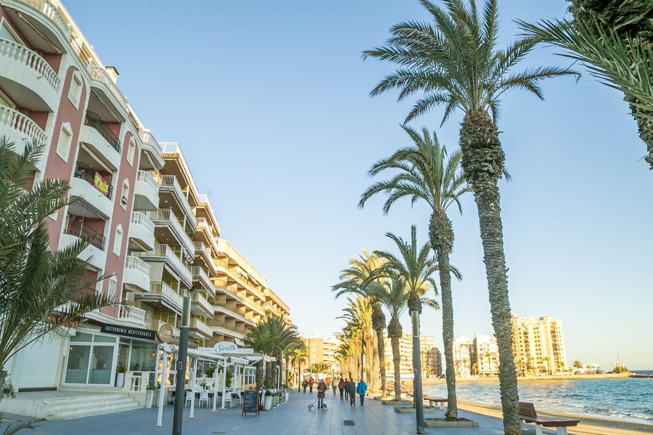 Homely Apartments Radio Murcia 托雷维耶哈 外观 照片