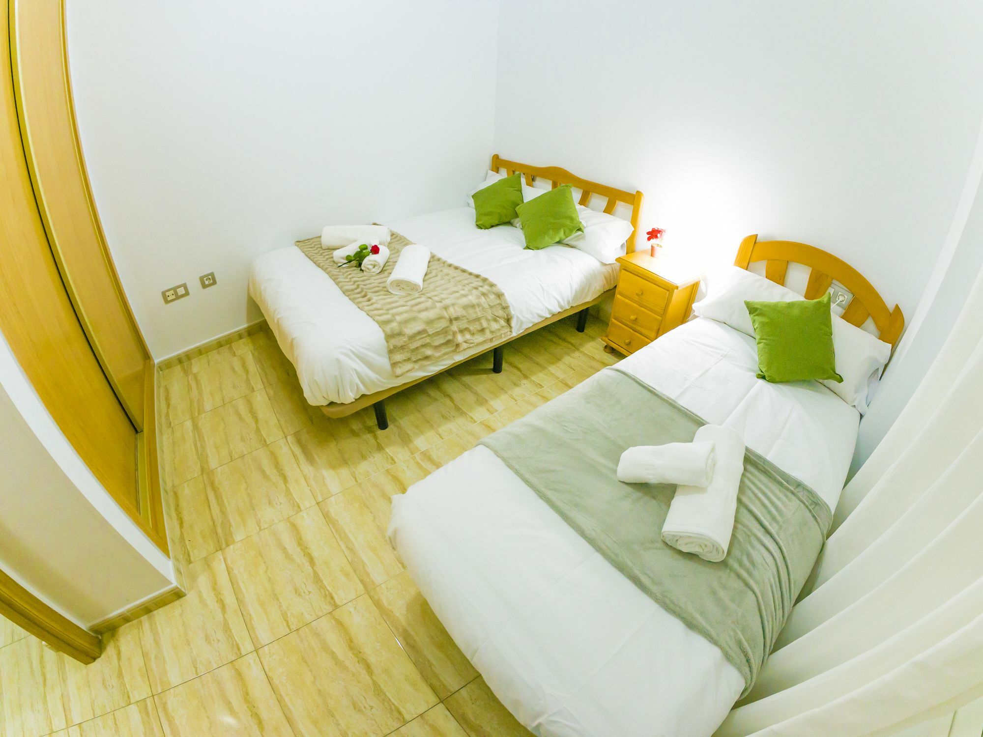 Homely Apartments Radio Murcia 托雷维耶哈 外观 照片